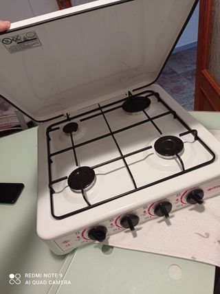 Butano de gas u hornilla de gas de segunda mano por 25 EUR en Roquetas de  Mar en WALLAPOP