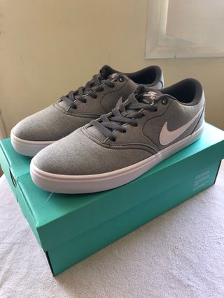NIKE SB Check Solar CNVS. Talla 42,5. de segunda mano por 50 EUR en  Figueres en WALLAPOP