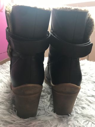 Botines cómodos de mujer e impermeables | Cari Falcó