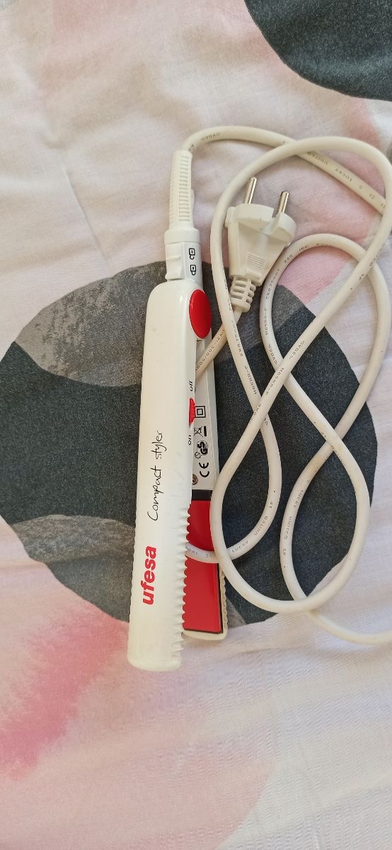 Plancha de pelo de viaje Ufesa