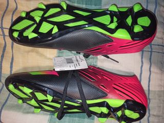 Adidas Messi 15.3 Built for win de segunda mano por 22 EUR en Zafra en  WALLAPOP