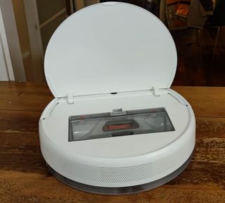 Robot aspirador y fregador Xiaomi de segunda mano por 170 EUR en Barcelona  en WALLAPOP