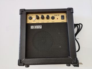 Amplificador Guitarra E Zipy GA 10 de segunda mano por 15 EUR en Bilbao en  WALLAPOP