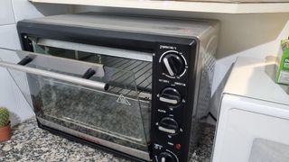 Horno eléctrico sobremesa Corberó de segunda mano por 25 EUR en Cala d\\'or  en WALLAPOP
