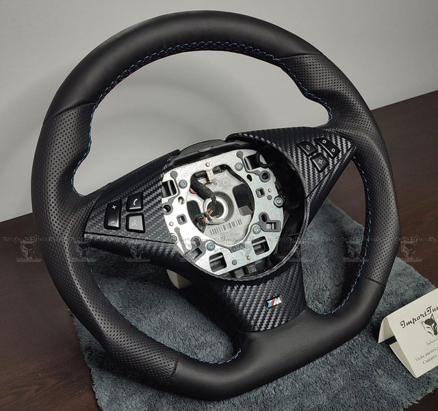Volante BMW M e60 e61 e63 e64 personalizado