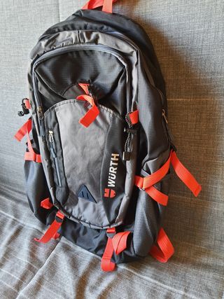 Mochila senderismo Ruta ,caminada de segunda mano por 12,5 EUR en Santa  Marta de Tormes en WALLAPOP