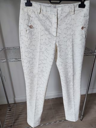 PANTALON MUJER TALLA 44 de segunda mano por 30 EUR en Navalmoral de la Mata  en WALLAPOP