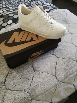 Nike Air force 1 de segunda mano por 45 EUR en Toro en WALLAPOP
