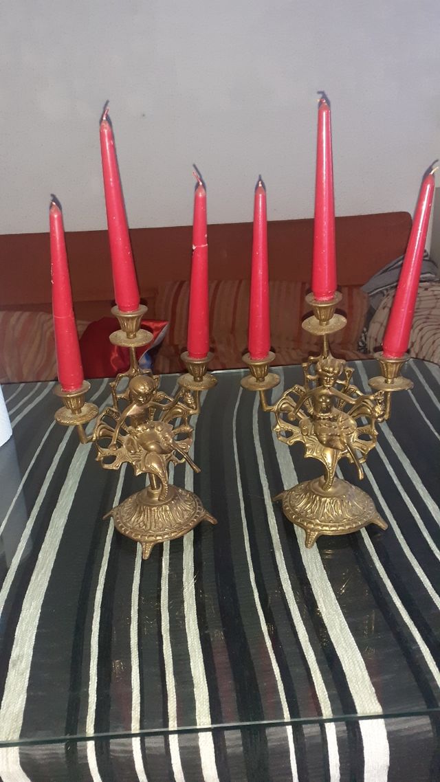 dos candelabros de bronce tres velas antiguos