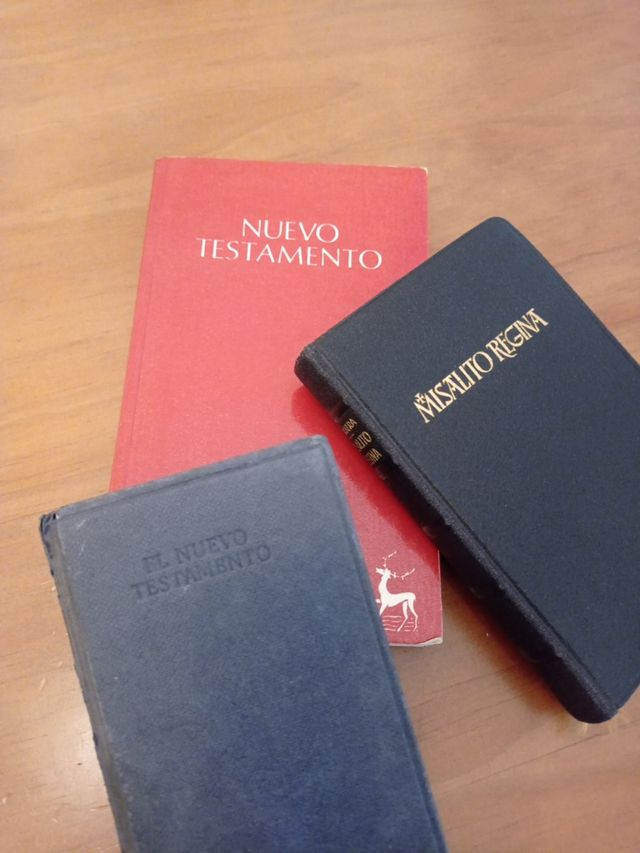 Lote de 3 libros religiosos