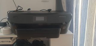Impresora HP Envy Photo 6220 de segunda mano por 35 EUR en Los Hueros en  WALLAPOP