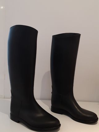 Botas de agua equitación Decathlon, n. 38. de segunda mano por 10,5 EUR en  Rocafort en WALLAPOP