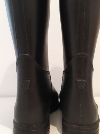 Botas de agua equitación Decathlon, n. 38. de segunda mano por 10,5 EUR en  Rocafort en WALLAPOP