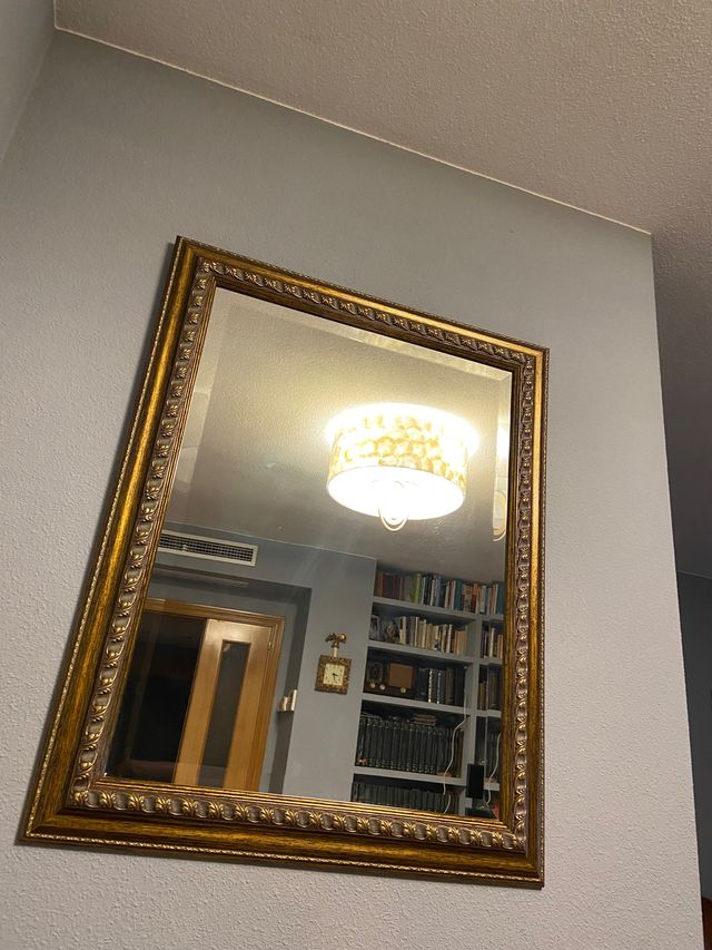 Espejo madera tallada