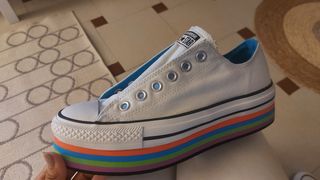 Converse plataforma multicolor de segunda mano por 40 EUR en Barcelona en  WALLAPOP
