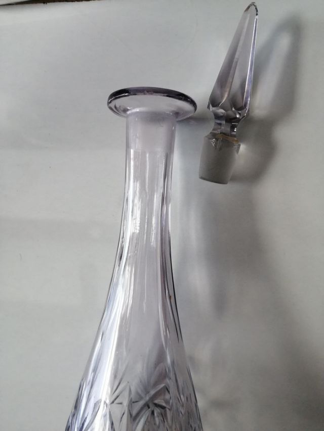 Botella cristal de bohemia. Antigua