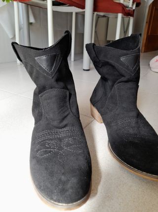 Botines negros mujer talla 41 de segunda mano por 5 EUR en Xativa en  WALLAPOP