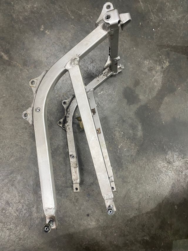 Subchasis suzuki gsxr 600 srad 96/00
