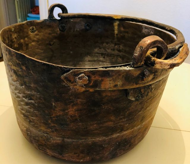 Caldero cobre antiguo