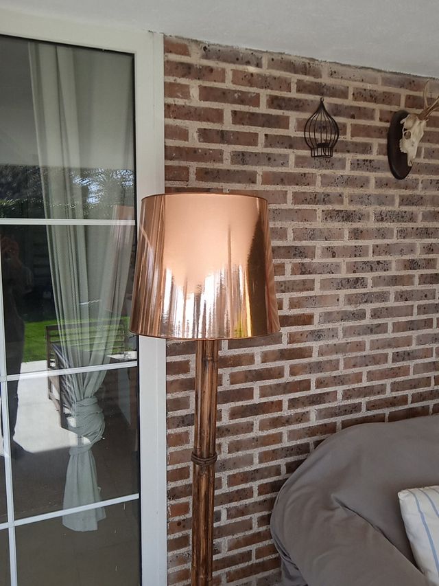 Pantallas lampara techo doradas y plateadas