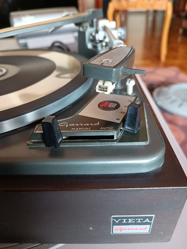 TOCADISCOS VIETA GARRARD 60 MKII 1980 INGLATERRA