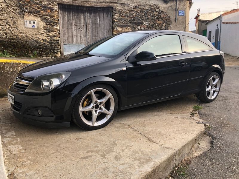 Opel Astra 2005 - foto 1