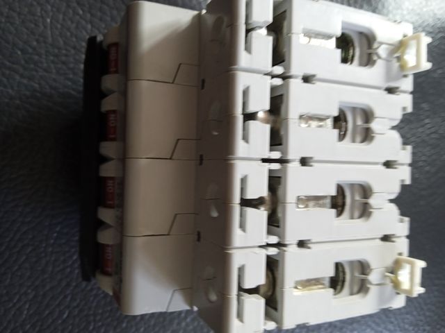 Protector magnetotérmico 4p Legrand