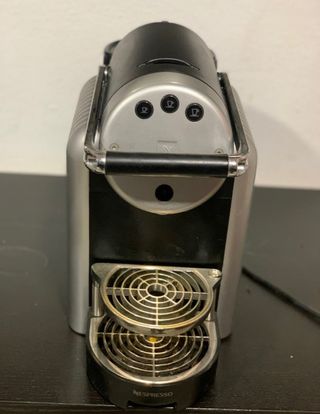 Cafetera Nespresso Profesional de segunda mano por 110 EUR en Málaga en  WALLAPOP