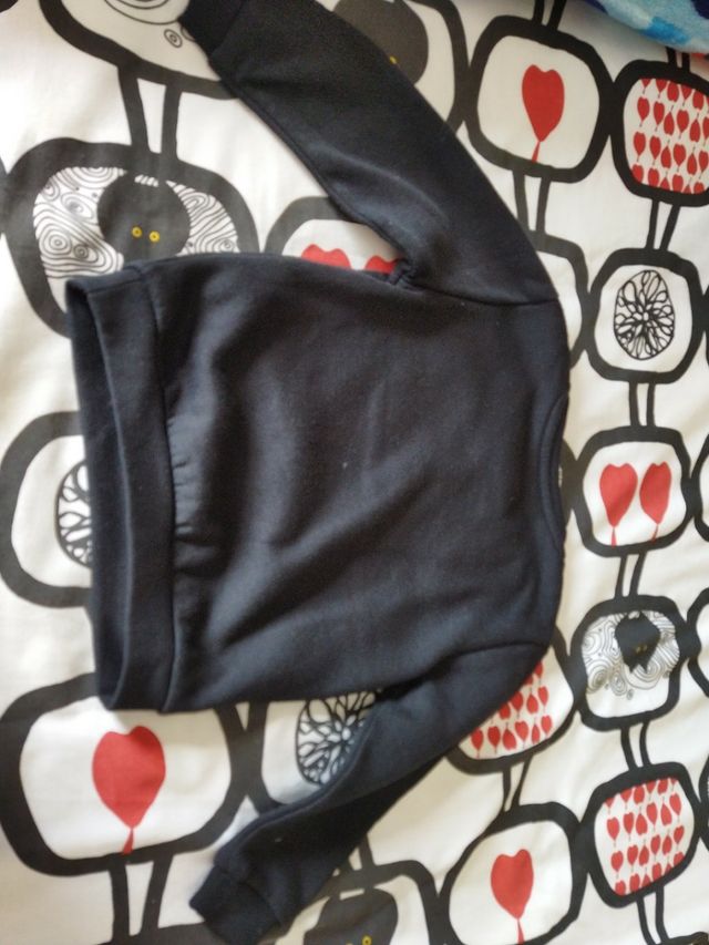 Sudadera niño 98cm nueva por venir pequeña.