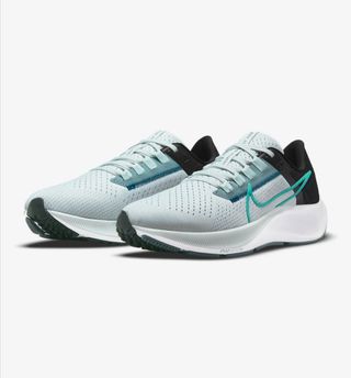 Nike Air Zoom Pegasus\u0026nbsp;38 - T. 42 y 42,5 de segunda mano por 70 EUR en  Valencia en WALLAPOP