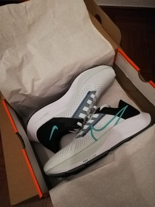 Nike Air Zoom Pegasus\u0026nbsp;38 - T. 42 y 42,5 de segunda mano por 70 EUR en  Valencia en WALLAPOP