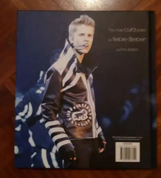 Libros variados castellano y gallego con regalo