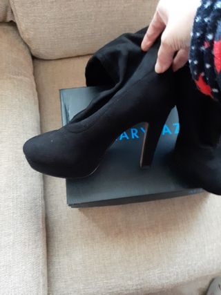 Botas plataforma. Marypaz. de segunda mano por 14 EUR en Barcelona en  WALLAPOP