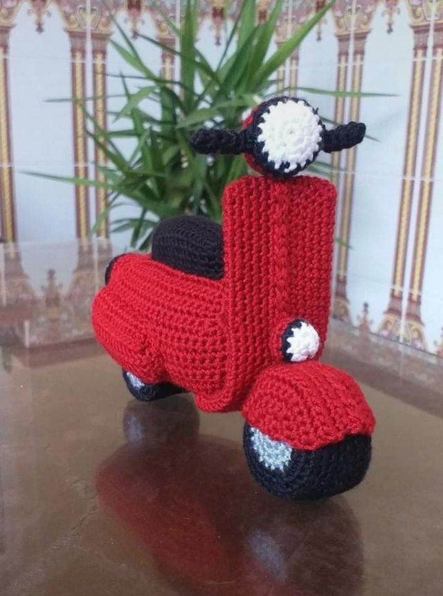 Vespa amigurumi