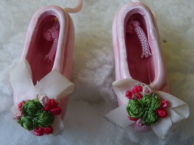 ADORNO CERÁMICA.  ZAPATILLAS DE BALLET
