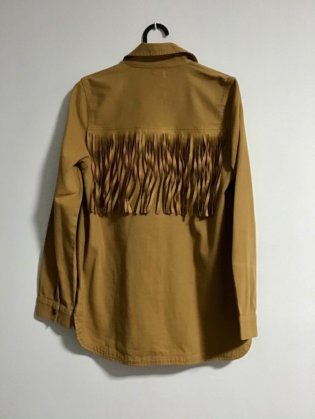 Camisa flecos