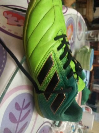 BOTAS FUTBOL ADIDAS PREDATOR FG