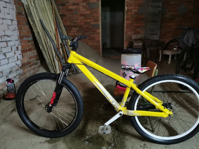 Scott yz dirt, pump track d'occasion pour 349 EUR in A Rua de