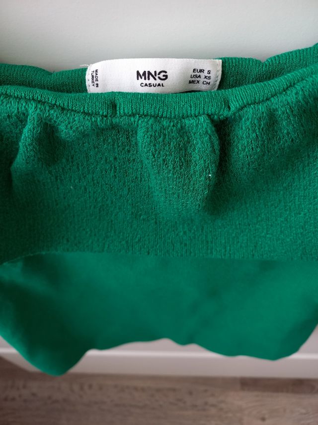 Top punto volante Mango sin estrenar. Talla S.