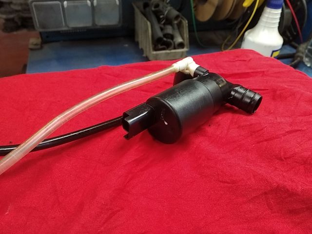 bomba limpia parabrisas Citroen Peugeot Renault