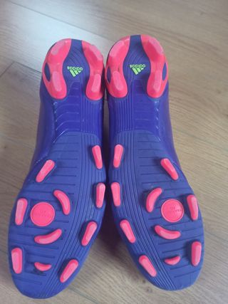 Outlet de botas de fútbol talla 46 baratas, página 2 - Descuentos para  comprar online | Futbolprice