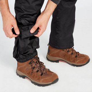 Sky.Pantalónes (2) de Snow Boriken Hombre de segunda mano por 25 EUR en  Córdoba en WALLAPOP
