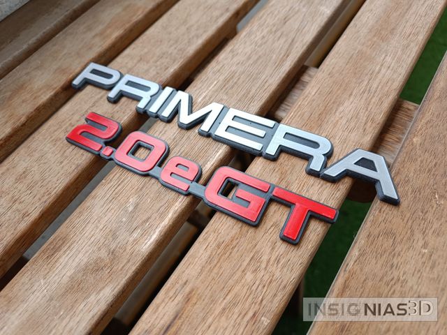 Pack Nissan Primera emblema / insignia