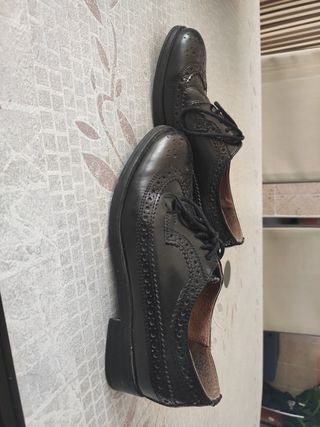 Zapatos de fórmula joven, el corte inglés de segunda mano por 8 EUR en El  Torno en WALLAPOP