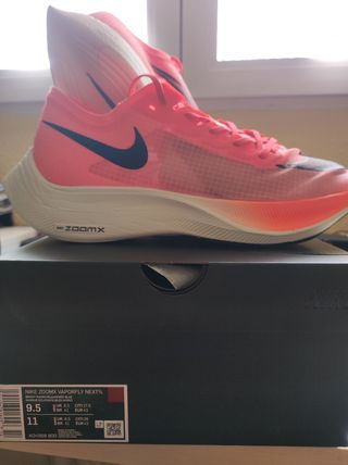 Zapatillas Nike ZOOMX VAPORFLY NEXT% Nuevas de segunda mano por 190 EUR en  Burgos en WALLAPOP