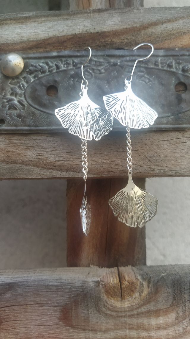 pendientes hoja ginkgo plateados