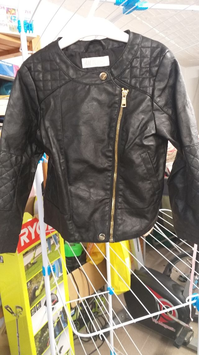giacca in ecopelle taglia 4/5anni h&m