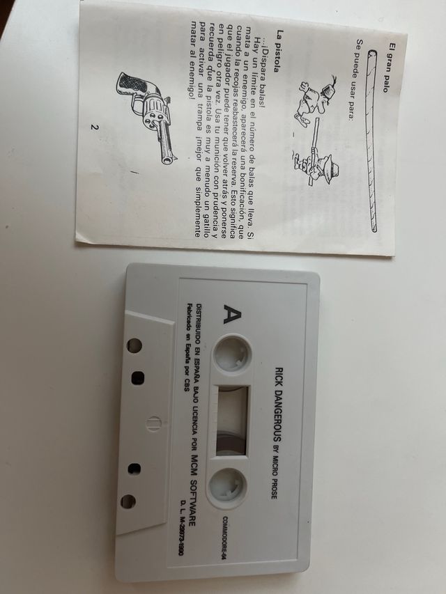 LOTE 88 VIDEOJUEGOS COMMODORE 64 RETRO CASSETTE
