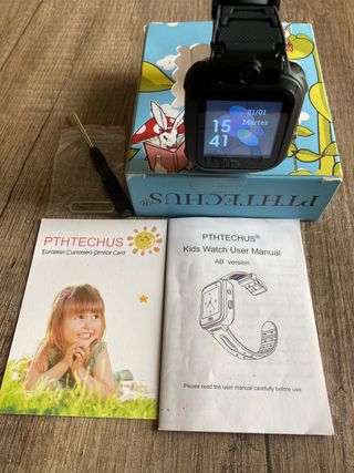 Reloj para niños PTHTECHUS llamadas SOS de segunda mano por 27 EUR en Parla  en WALLAPOP