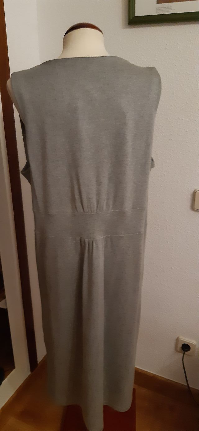 Vestido punto gris